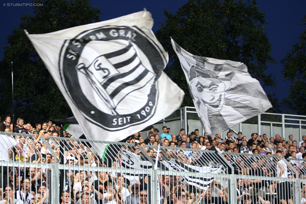 Wolfsberg - Sturm Graz
Oesterreichische Fussball Bundesliga, 4. Runde, Wolfsberger AC - SK Sturm Graz, Lavanttal-Arena Wolfsberg, 12.08.2015. 

Foto zeigt Fans von Sturm
