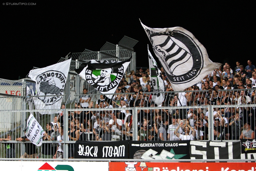 Wolfsberg - Sturm Graz
Oesterreichische Fussball Bundesliga, 4. Runde, Wolfsberger AC - SK Sturm Graz, Lavanttal-Arena Wolfsberg, 12.08.2015. 

Foto zeigt Fans von Sturm
