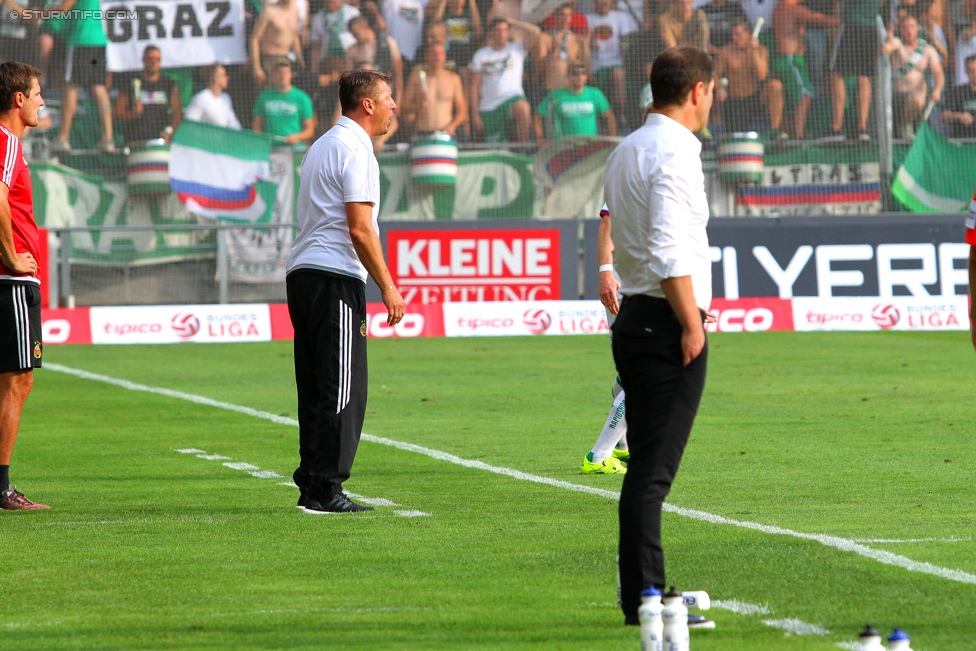 Sturm Graz - Rapid Wien
Oesterreichische Fussball Bundesliga, 5. Runde, SK Sturm Graz - SK Rapid Wien, Stadion Liebenau Graz, 16.08.2015. 

Foto zeigt Zoran Barisic (Cheftrainer Rapid) und Franco Foda (Cheftrainer Sturm)
