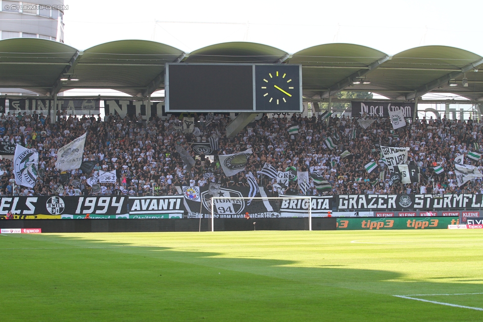 Sturm Graz - RB Salzburg
Oesterreichische Fussball Bundesliga, 7. Runde, SK Sturm Graz - FC RB Salzburg, Stadion Liebenau Graz, 30.08.2015. 

Foto zeigt Fans von Sturm
