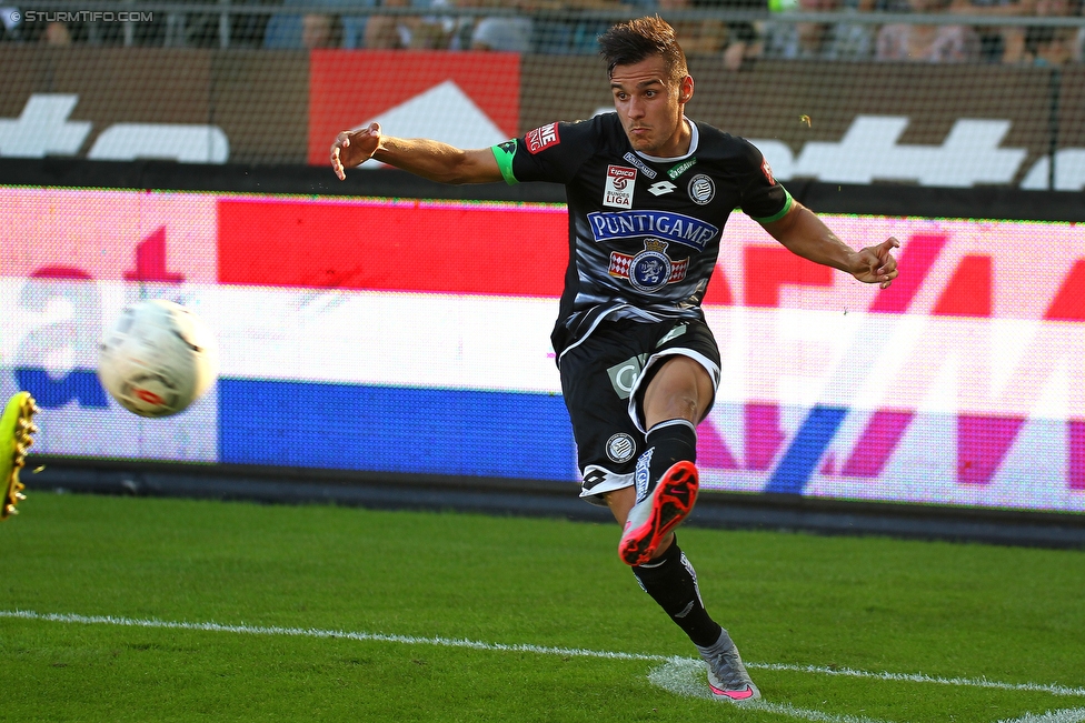 Sturm Graz - RB Salzburg
Oesterreichische Fussball Bundesliga, 7. Runde, SK Sturm Graz - FC RB Salzburg, Stadion Liebenau Graz, 30.08.2015. 

Foto zeigt Kristijan Dobras (Sturm)
