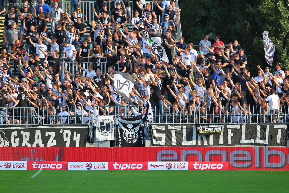 Mattersburg - Sturm Graz
Oesterreichische Fussball Bundesliga, 8. Runde, SV Mattersburg - SK Sturm Graz, Pappelstadion Mattersburg, 13.09.2015. 

Foto zeigt Fans von Sturm
