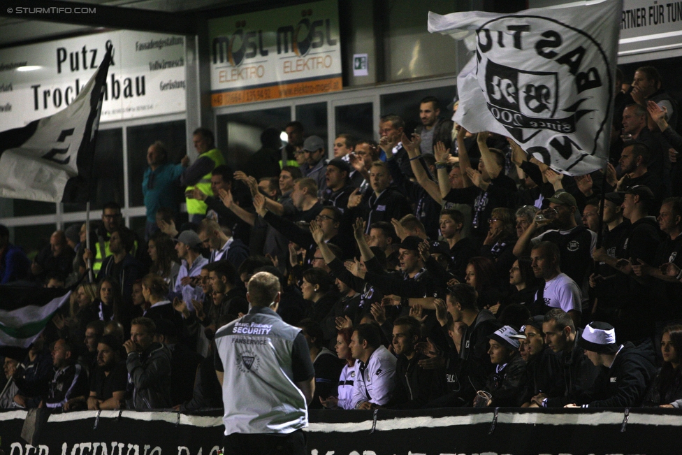 Seekirchen - Sturm Graz
OEFB Cup, 2. Runde, SV Seekirchen - SK Sturm Graz, Sportzentrum Seekirchen, 22.09.2015. 

Foto zeigt Fans von Sturm
