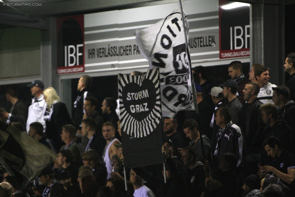 Seekirchen - Sturm Graz
OEFB Cup, 2. Runde, SV Seekirchen - SK Sturm Graz, Sportzentrum Seekirchen, 22.09.2015. 

Foto zeigt Fans von Sturm
