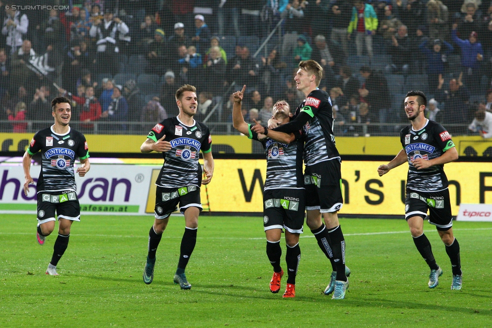 Sturm Graz - Wolfsberg
Oesterreichische Fussball Bundesliga, 13. Runde, SK Sturm Graz - Wolfsburger AC, Stadion Liebenau Graz, 24.10.2015. 

Foto zeigt Kristijan Dobras (Sturm), Thorsten Schick (Sturm), Daniel Offenbacher (Sturm), Simon Piesinger (Sturm) und Marvin Potzmann (Sturm)
Schlüsselwörter: torjubel