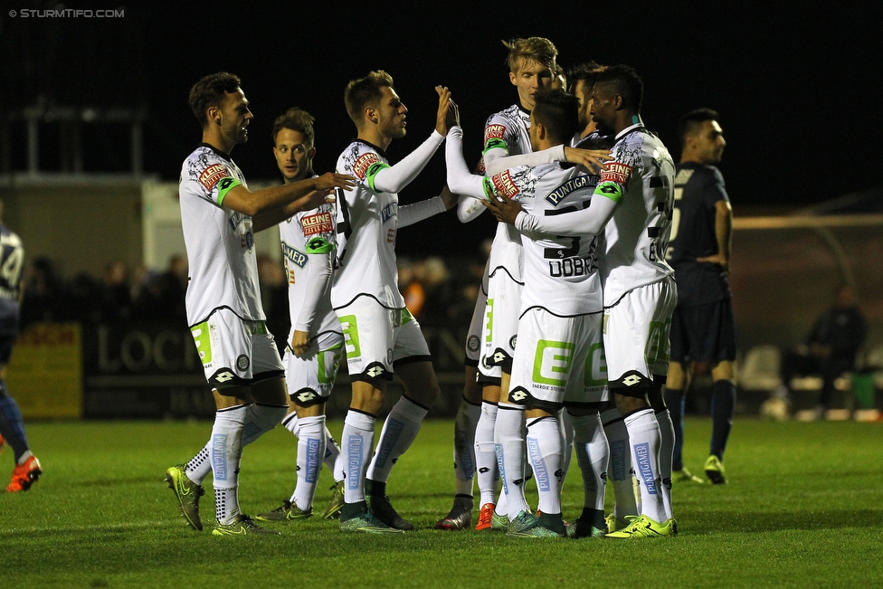 Ebreichsdorf - Sturm Graz
OEFB Cup, Achtelfinale, ASK Ebreichsdorf - SK Sturm Graz, Sportzentrum Weigelsdorf, 27.10.2015. 

Foto zeigt Michael Madl (Sturm), Thorsten Schick (Sturm), Simon Piesinger (Sturm), Kristijan Dobras (Sturm) und Osagie Bright Edomwonyi (Sturm)
Schlüsselwörter: torjubel