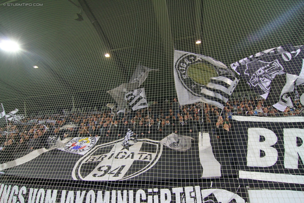 Sturm Graz - Ried
Oesterreichische Fussball Bundesliga, 15. Runde, SK Sturm Graz - SV Ried, Stadion Liebenau Graz, 07.11.2015. 

Foto zeigt Fans von Sturm
