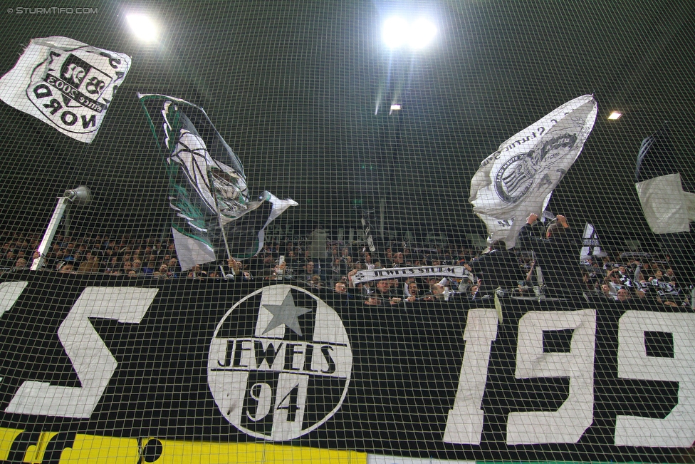 Sturm Graz - Ried
Oesterreichische Fussball Bundesliga, 15. Runde, SK Sturm Graz - SV Ried, Stadion Liebenau Graz, 07.11.2015. 

Foto zeigt Fans von Sturm
