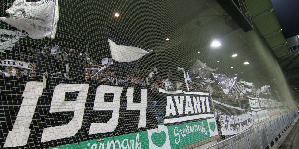 Sturm Graz - Ried
Oesterreichische Fussball Bundesliga, 15. Runde, SK Sturm Graz - SV Ried, Stadion Liebenau Graz, 07.11.2015. 

Foto zeigt Fans von Sturm
