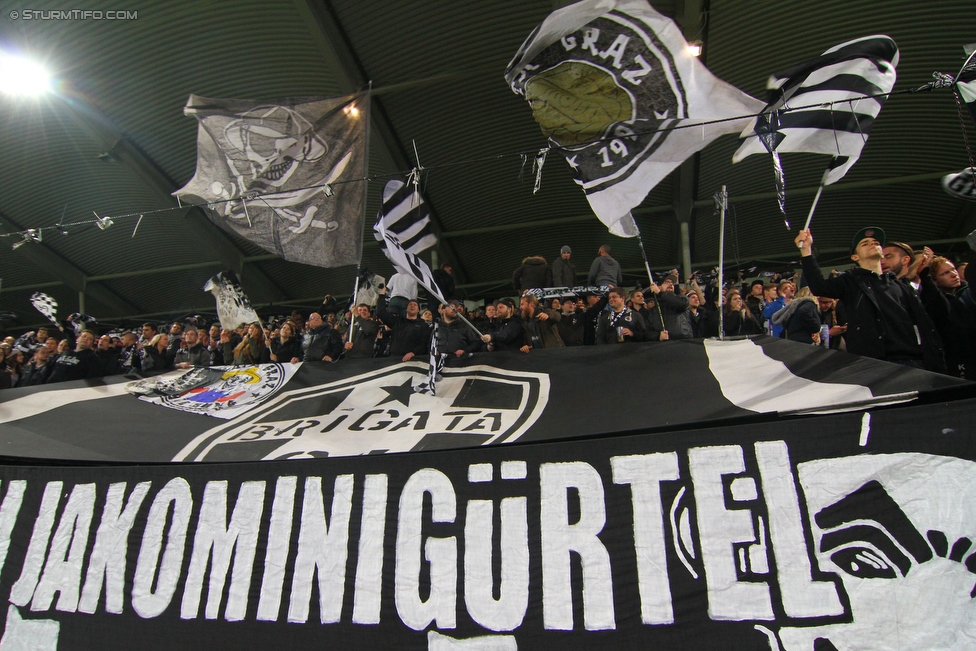 Sturm Graz - Ried
Oesterreichische Fussball Bundesliga, 15. Runde, SK Sturm Graz - SV Ried, Stadion Liebenau Graz, 07.11.2015. 

Foto zeigt Fans von Sturm
