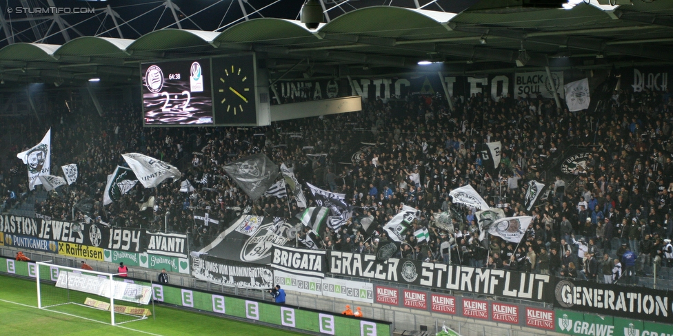 Sturm Graz - Ried
Oesterreichische Fussball Bundesliga, 15. Runde, SK Sturm Graz - SV Ried, Stadion Liebenau Graz, 07.11.2015. 

Foto zeigt Fans von Sturm
