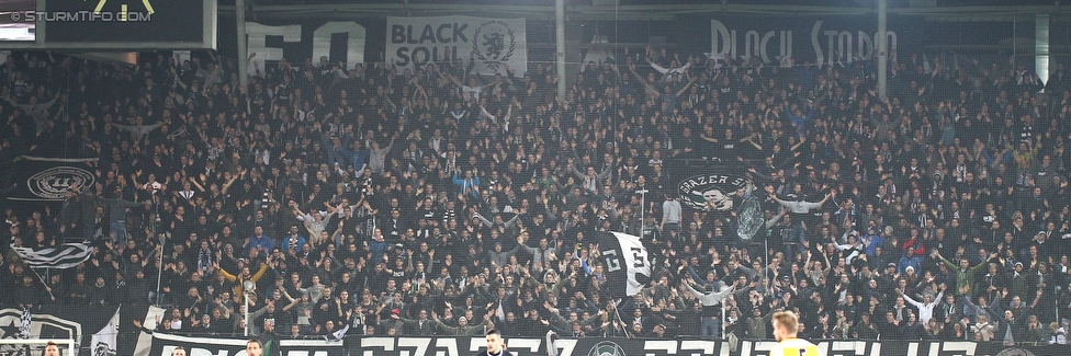 Sturm Graz - Ried
Oesterreichische Fussball Bundesliga, 15. Runde, SK Sturm Graz - SV Ried, Stadion Liebenau Graz, 07.11.2015. 

Foto zeigt Fans von Sturm
