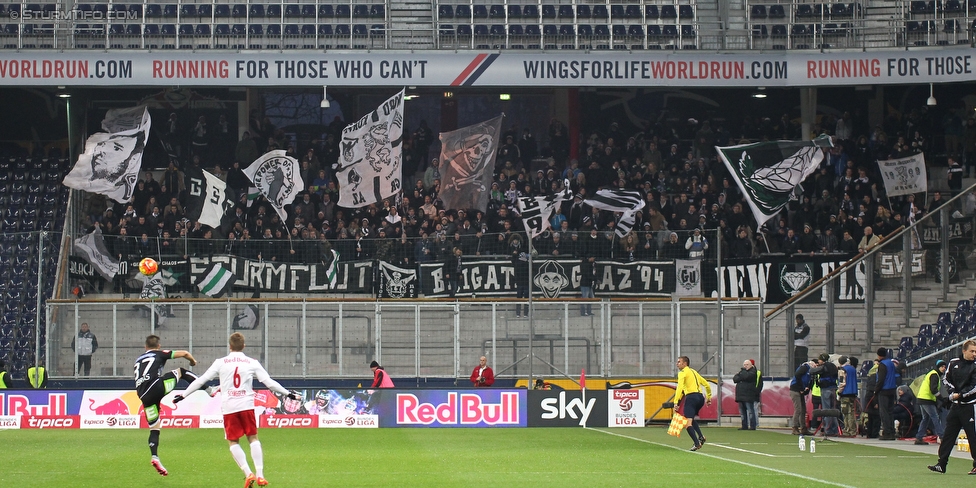 Salzburg - Sturm Graz
Oesterreichische Fussball Bundesliga, 16. Runde, RB Salzburg - SK Sturm Graz, Stadion Wals-Siebenheim, 22.11.2015. 

Foto zeigt Fans von Sturm
