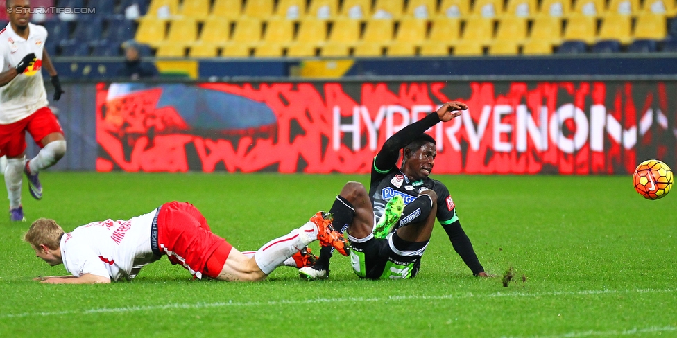 Salzburg - Sturm Graz
Oesterreichische Fussball Bundesliga, 16. Runde, RB Salzburg - SK Sturm Graz, Stadion Wals-Siebenheim, 22.11.2015. 

Foto zeigt Martin Hinteregger (Salzburg) und Masakuba-Wilson Kamavuaka (Sturm)
