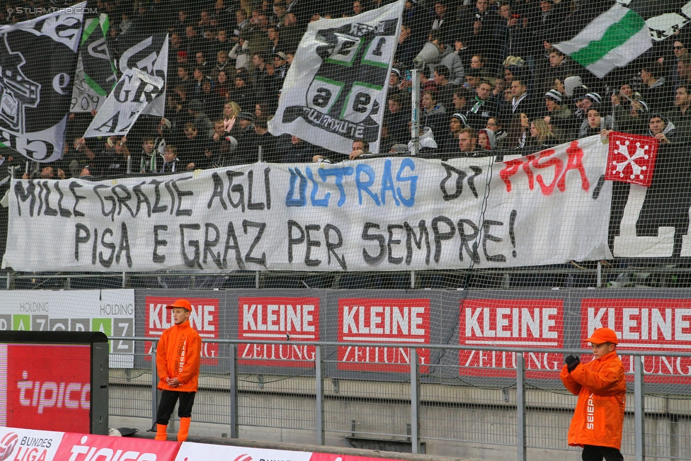 Sturm Graz - Mattersburg
Oesterreichische Fussball Bundesliga, 17. Runde, SK Sturm Graz - SV Mattersburg, Stadion Liebenau Graz, 28.11.2015. 

Foto zeigt Fans von Sturm mit einem Spruchband
