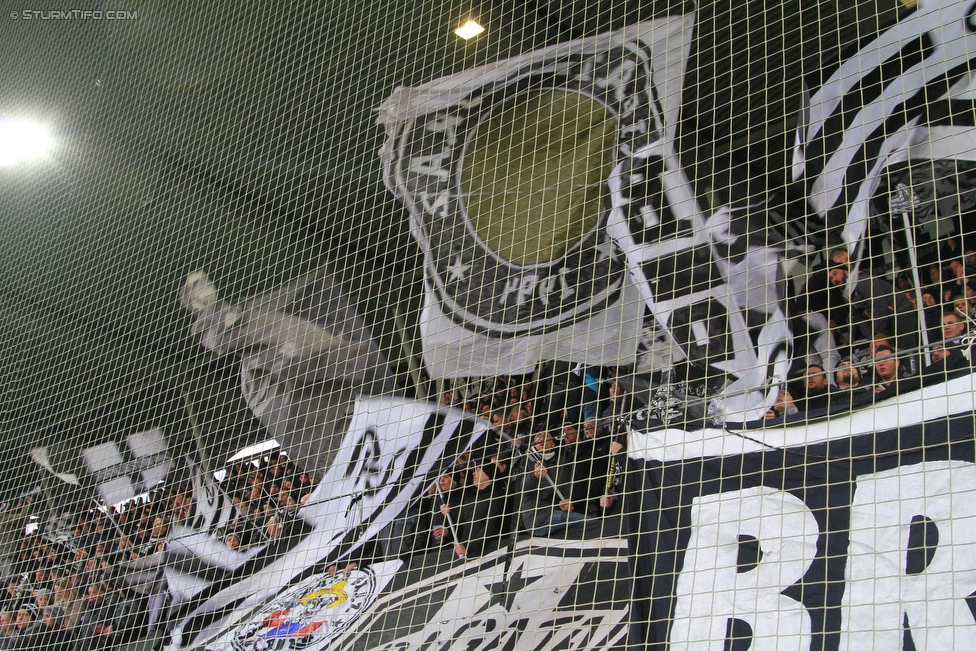 Sturm Graz - Mattersburg
Oesterreichische Fussball Bundesliga, 17. Runde, SK Sturm Graz - SV Mattersburg, Stadion Liebenau Graz, 28.11.2015. 

Foto zeigt Fans von Sturm
