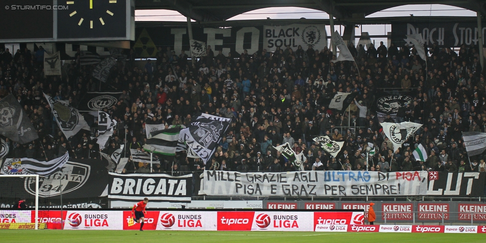 Sturm Graz - Mattersburg
Oesterreichische Fussball Bundesliga, 17. Runde, SK Sturm Graz - SV Mattersburg, Stadion Liebenau Graz, 28.11.2015. 

Foto zeigt Fans von Sturm mit einem Spruchband
