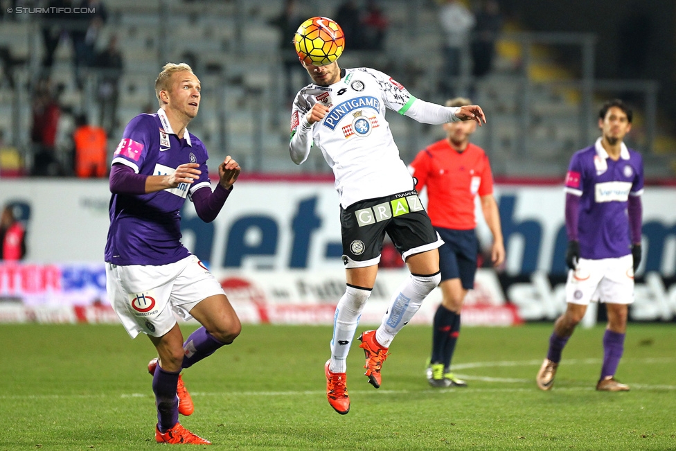 Austria Wien - Sturm Graz
Oesterreichische Fussball Bundesliga, 18. Runde, FK Austria Wien - SK Sturm Graz, Franz-Horr-Stadion Wien, 02.12.2015. 

Foto zeigt Daniel Offenbacher (Sturm)
