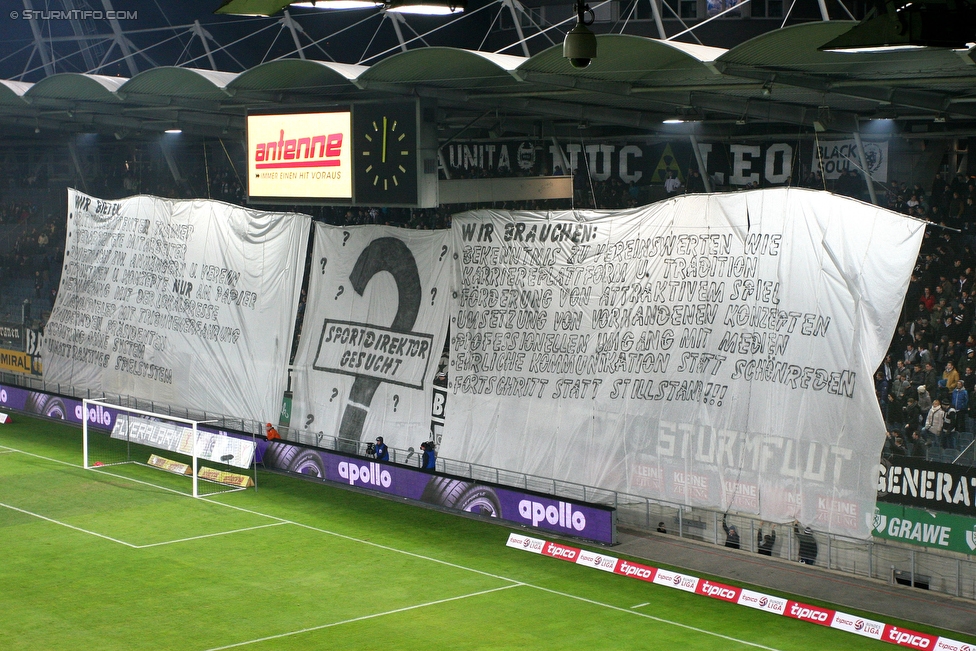 Sturm Graz - Admira Wacker
Oesterreichische Fussball Bundesliga, 19. Runde, SK Sturm Graz - FC Admiral Wacker Moedling, Stadion Liebenau Graz, 05.12.2015. 

Foto zeigt Fans von Sturm mit einer Choreografie
Schlüsselwörter: protest