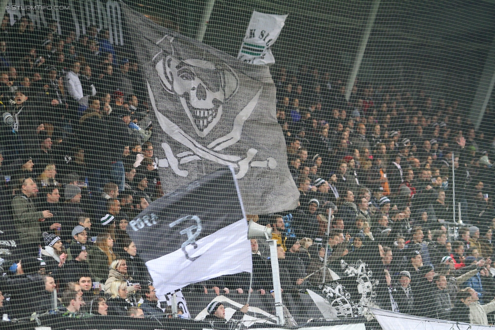 Sturm Graz - Admira Wacker
Oesterreichische Fussball Bundesliga, 19. Runde, SK Sturm Graz - FC Admiral Wacker Moedling, Stadion Liebenau Graz, 05.12.2015. 

Foto zeigt Fans von Sturm
