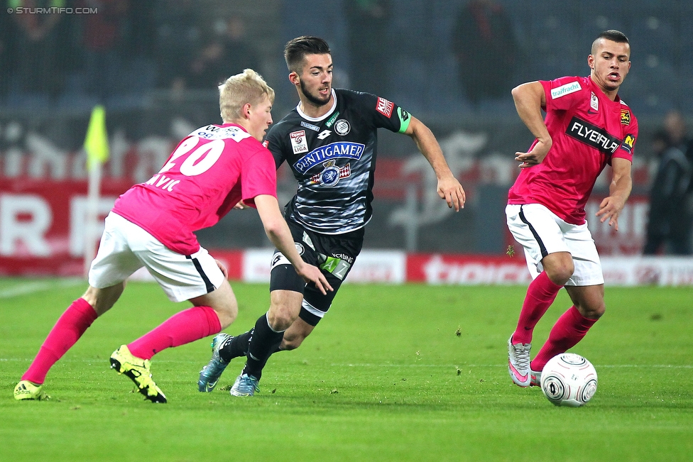 Sturm Graz - Admira Wacker
Oesterreichische Fussball Bundesliga, 19. Runde, SK Sturm Graz - FC Admiral Wacker Moedling, Stadion Liebenau Graz, 05.12.2015. 

Foto zeigt Markus Pavic (Admiral) und Marvin Potzmann (Sturm)
