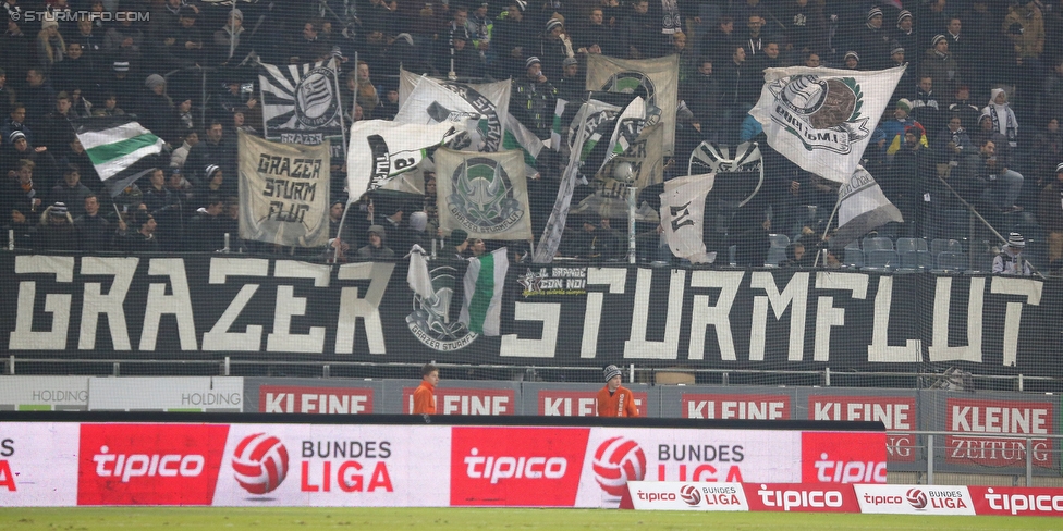 Sturm Graz - Groedig
Oesterreichische Fussball Bundesliga, 20. Runde, SK Sturm Graz - SV Groedig, Stadion Liebenau Graz, 12.12.2015. 

Foto zeigt Fans von Sturm
