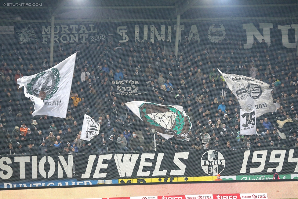 Sturm Graz - Groedig
Oesterreichische Fussball Bundesliga, 20. Runde, SK Sturm Graz - SV Groedig, Stadion Liebenau Graz, 12.12.2015. 

Foto zeigt Fans von Sturm
