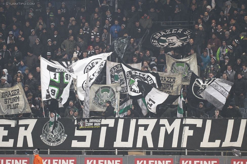 Sturm Graz - Groedig
Oesterreichische Fussball Bundesliga, 20. Runde, SK Sturm Graz - SV Groedig, Stadion Liebenau Graz, 12.12.2015. 

Foto zeigt Fans von Sturm
