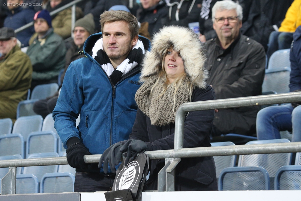 Sturm Graz - Groedig
Oesterreichische Fussball Bundesliga, 20. Runde, SK Sturm Graz - SV Groedig, Stadion Liebenau Graz, 12.12.2015. 

Foto zeigt Fans von Sturm
