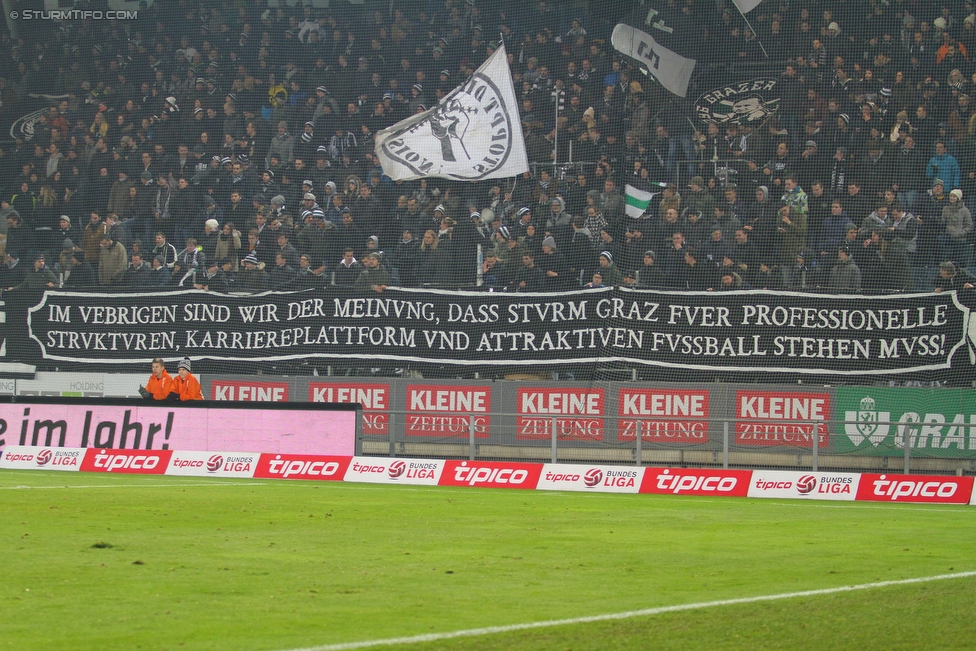 Sturm Graz - Groedig
Oesterreichische Fussball Bundesliga, 20. Runde, SK Sturm Graz - SV Groedig, Stadion Liebenau Graz, 12.12.2015. 

Foto zeigt Fans von Sturm
