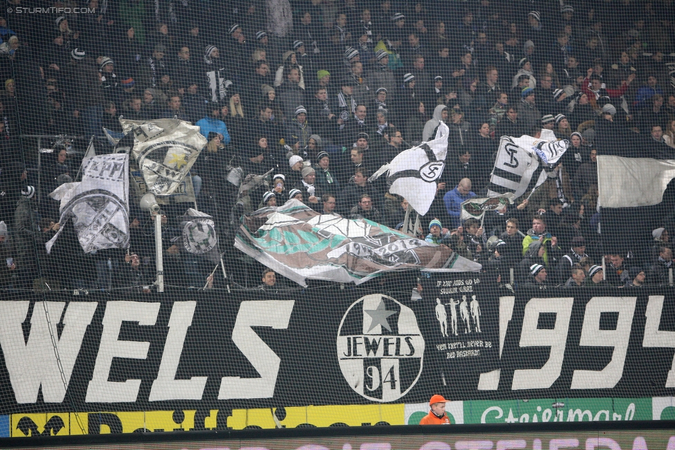 Sturm Graz - Groedig
Oesterreichische Fussball Bundesliga, 20. Runde, SK Sturm Graz - SV Groedig, Stadion Liebenau Graz, 12.12.2015. 

Foto zeigt Fans von Sturm
