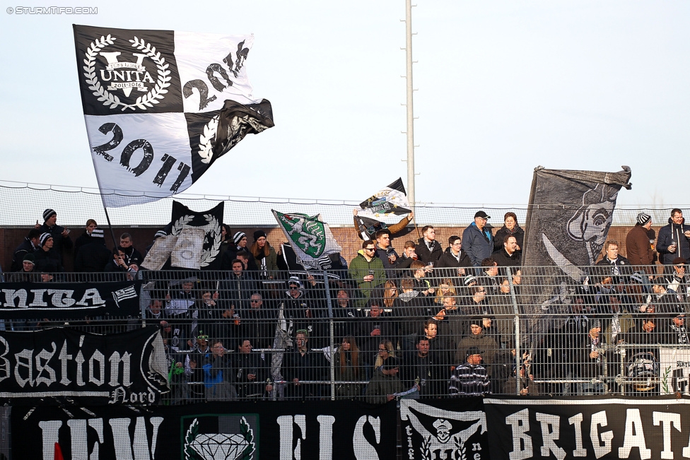 Altach - Sturm Graz
Oesterreichische Fussball Bundesliga, 21. Runde, SC Rheindorf Altach - SK Sturm Graz, Stadion Schnabelholz Altach, 06.02.2016. 

Foto zeigt Fans von Sturm
