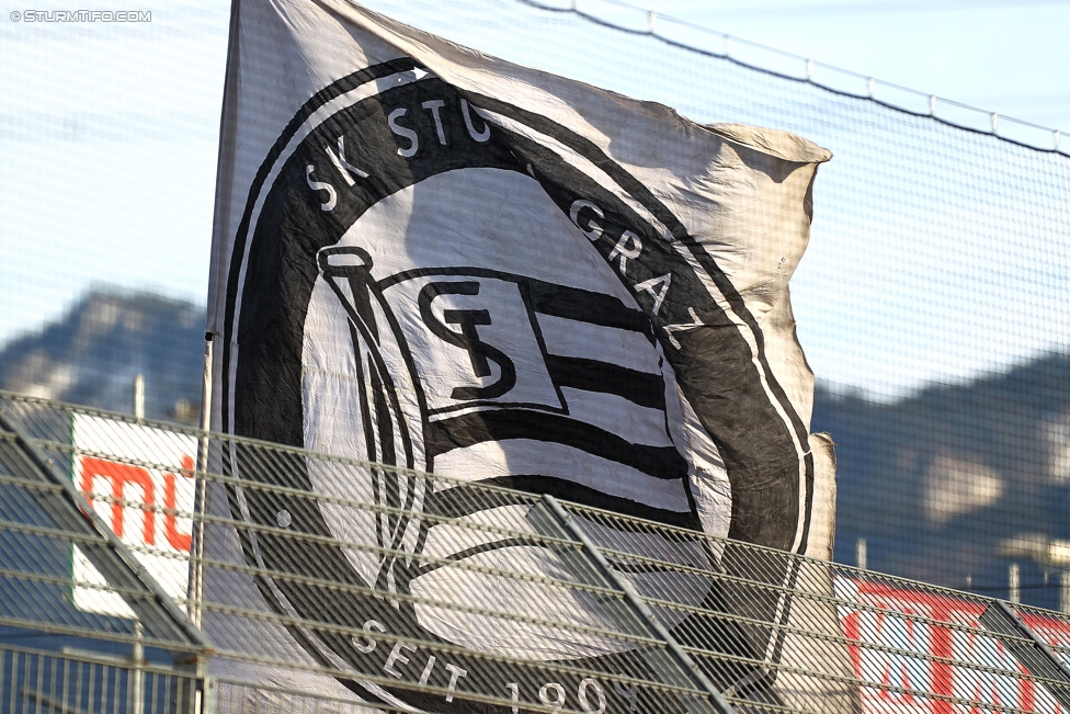 Altach - Sturm Graz
Oesterreichische Fussball Bundesliga, 21. Runde, SC Rheindorf Altach - SK Sturm Graz, Stadion Schnabelholz Altach, 06.02.2016. 

Foto zeigt Fans von Sturm
