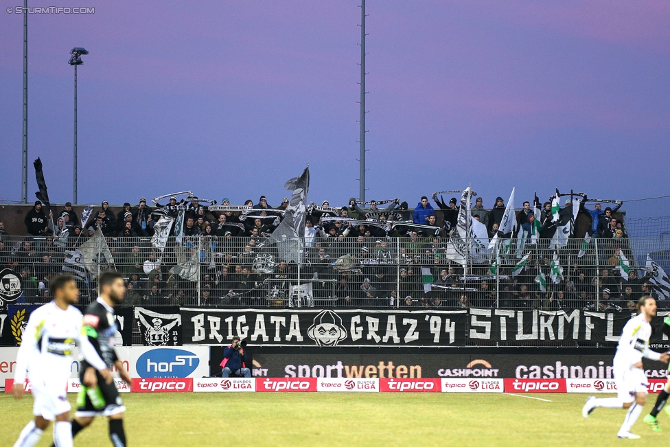 Altach - Sturm Graz
Oesterreichische Fussball Bundesliga, 21. Runde, SC Rheindorf Altach - SK Sturm Graz, Stadion Schnabelholz Altach, 06.02.2016. 

Foto zeigt Fans von Sturm
