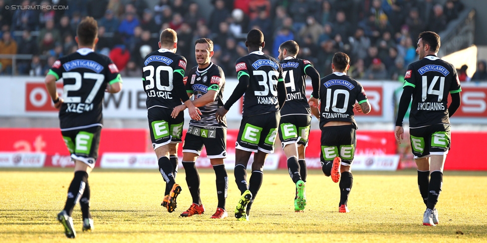 Altach - Sturm Graz
Oesterreichische Fussball Bundesliga, 21. Runde, SC Rheindorf Altach - SK Sturm Graz, Stadion Schnabelholz Altach, 06.02.2016. 

Foto zeigt Christian Klem (Sturm), Sandi Lovric (Sturm), Daniel Offenbacher (Sturm), Masakuba-Wilson Kamavuaka (Sturm), Anastasios Avlonitis (Sturm), Marko Stankovic (Sturm), Charalampos Lykogiannis (Sturm)
