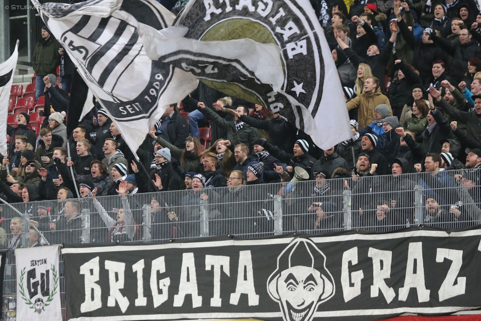 Wolfsberg - Sturm Graz
Oesterreichische Fussball Bundesliga, 22. Runde, Wolfsberger AC - SK Sturm Graz, Woerthersee Stadion Klagenfurt, 13.02.2016. 

Foto zeigt Fans von Sturm
