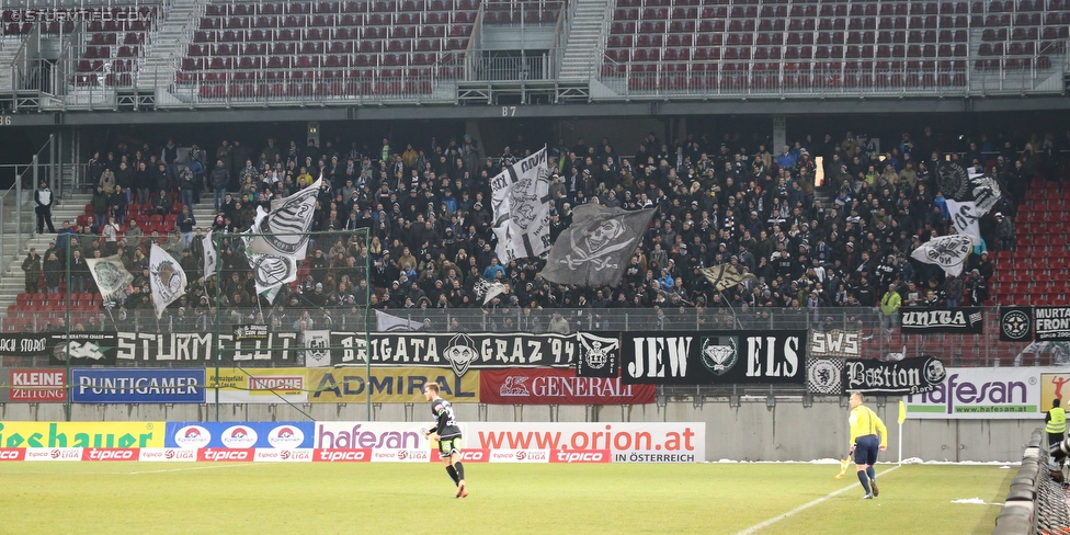 Wolfsberg - Sturm Graz
Oesterreichische Fussball Bundesliga, 22. Runde, Wolfsberger AC - SK Sturm Graz, Woerthersee Stadion Klagenfurt, 13.02.2016. 

Foto zeigt Fans von Sturm
