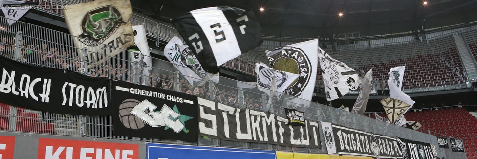 Wolfsberg - Sturm Graz
Oesterreichische Fussball Bundesliga, 22. Runde, Wolfsberger AC - SK Sturm Graz, Woerthersee Stadion Klagenfurt, 13.02.2016. 

Foto zeigt Fans von Sturm
