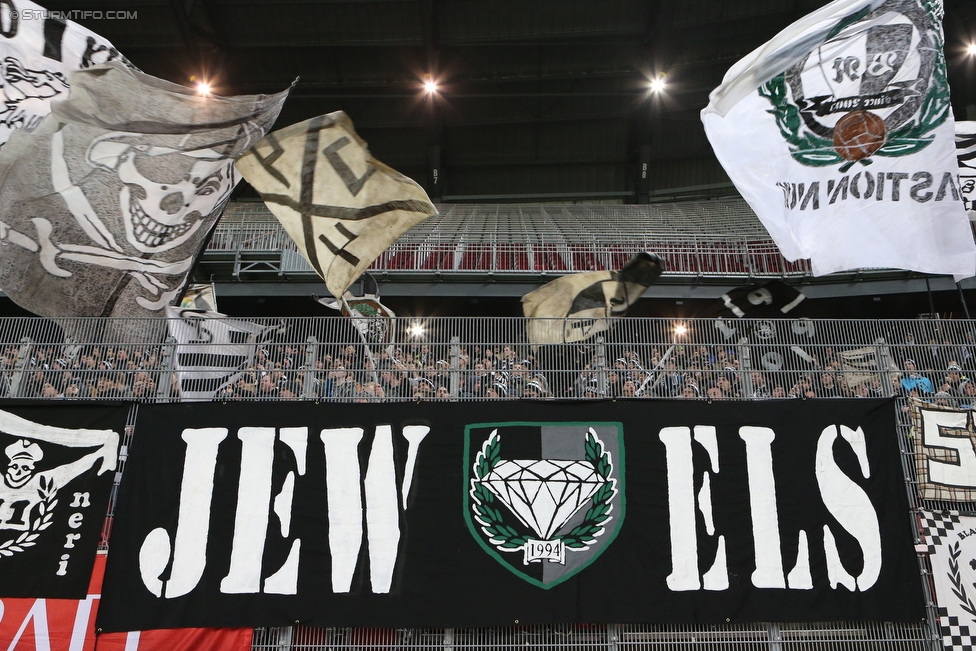 Wolfsberg - Sturm Graz
Oesterreichische Fussball Bundesliga, 22. Runde, Wolfsberger AC - SK Sturm Graz, Woerthersee Stadion Klagenfurt, 13.02.2016. 

Foto zeigt Fans von Sturm
