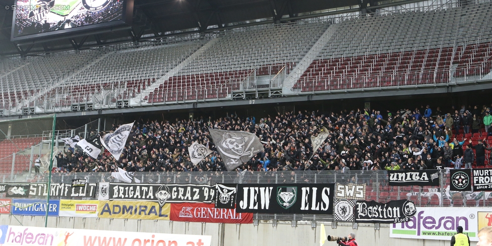 Wolfsberg - Sturm Graz
Oesterreichische Fussball Bundesliga, 22. Runde, Wolfsberger AC - SK Sturm Graz, Woerthersee Stadion Klagenfurt, 13.02.2016. 

Foto zeigt Fans von Sturm
