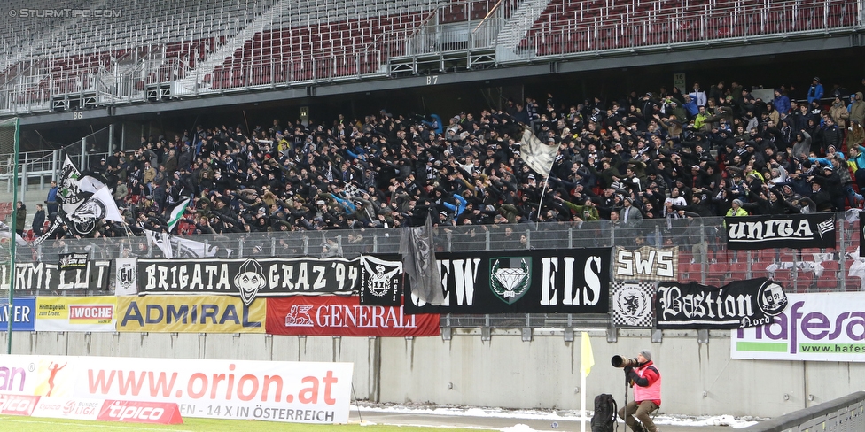 Wolfsberg - Sturm Graz
Oesterreichische Fussball Bundesliga, 22. Runde, Wolfsberger AC - SK Sturm Graz, Woerthersee Stadion Klagenfurt, 13.02.2016. 

Foto zeigt Fans von Sturm
