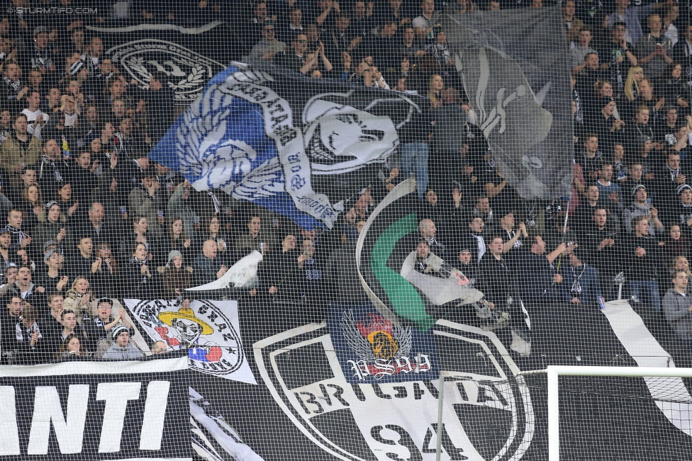 Sturm Graz - Rapid Wien
Oesterreichische Fussball Bundesliga, 23 Runde, SK Sturm Graz - SK Rapid Wien, Stadion Liebenau Graz, 21.02.2016. 

Foto zeigt Fans von Sturm
