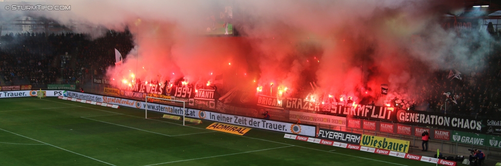 Sturm Graz - Rapid Wien
Oesterreichische Fussball Bundesliga, 23 Runde, SK Sturm Graz - SK Rapid Wien, Stadion Liebenau Graz, 21.02.2016. 

Foto zeigt Fans von Sturm mit einer Choreografie
Schlüsselwörter: pyrotechnik