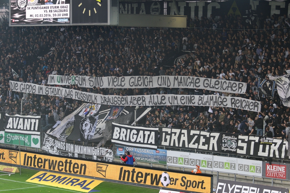 Sturm Graz - Rapid Wien
Oesterreichische Fussball Bundesliga, 23 Runde, SK Sturm Graz - SK Rapid Wien, Stadion Liebenau Graz, 21.02.2016. 

Foto zeigt Fans von Sturm mit einem Spruchband
