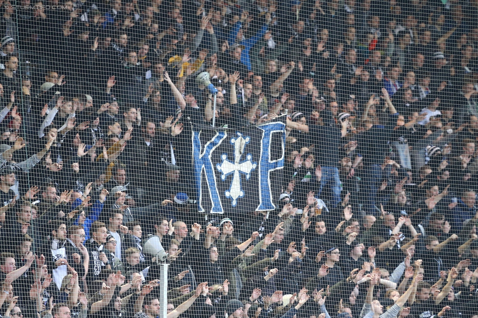 Sturm Graz - Rapid Wien
Oesterreichische Fussball Bundesliga, 23 Runde, SK Sturm Graz - SK Rapid Wien, Stadion Liebenau Graz, 21.02.2016. 

Foto zeigt Fans von Sturm
Schlüsselwörter: pyrotechnik