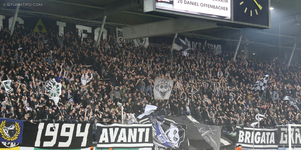 Sturm Graz - Rapid Wien
Oesterreichische Fussball Bundesliga, 23 Runde, SK Sturm Graz - SK Rapid Wien, Stadion Liebenau Graz, 21.02.2016. 

Foto zeigt Fans von Sturm
Schlüsselwörter: pyrotechnik