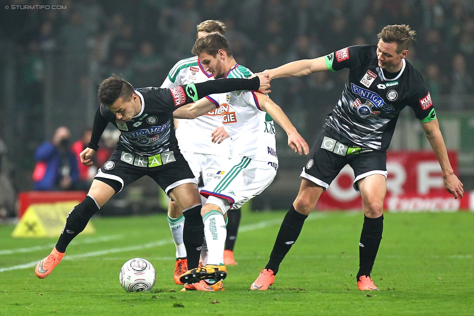 Sturm Graz - Rapid Wien
Oesterreichische Fussball Bundesliga, 23 Runde, SK Sturm Graz - SK Rapid Wien, Stadion Liebenau Graz, 21.02.2016. 

Foto zeigt Kristijan Dobras (Sturm) und Roman Kienast (Sturm)
