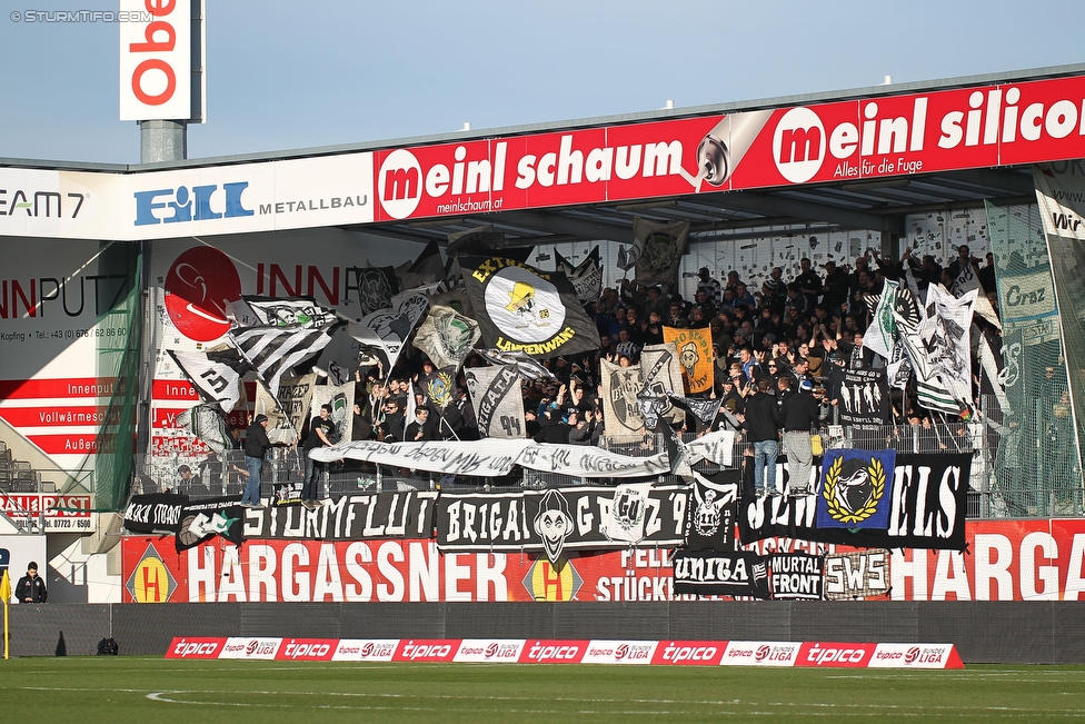 Ried - Sturm Graz
Oesterreichische Fussball Bundesliga, 24. Runde, SV Ried - SK Sturm Graz, Arena Ried, 27.02.2016. 

Foto zeigt Fans von Sturm
