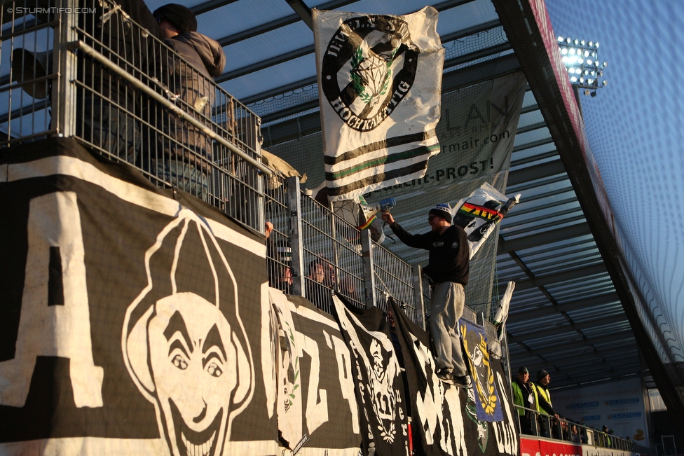 Ried - Sturm Graz
Oesterreichische Fussball Bundesliga, 24. Runde, SV Ried - SK Sturm Graz, Arena Ried, 27.02.2016. 

Foto zeigt Fans von Sturm
