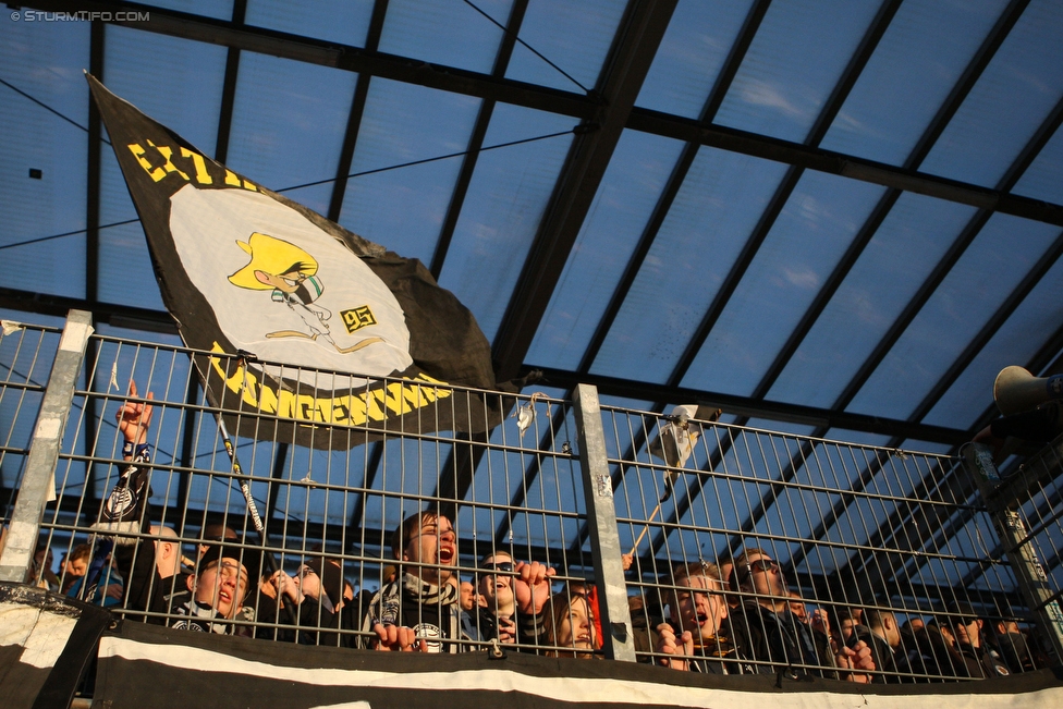 Ried - Sturm Graz
Oesterreichische Fussball Bundesliga, 24. Runde, SV Ried - SK Sturm Graz, Arena Ried, 27.02.2016. 

Foto zeigt Fans von Sturm
